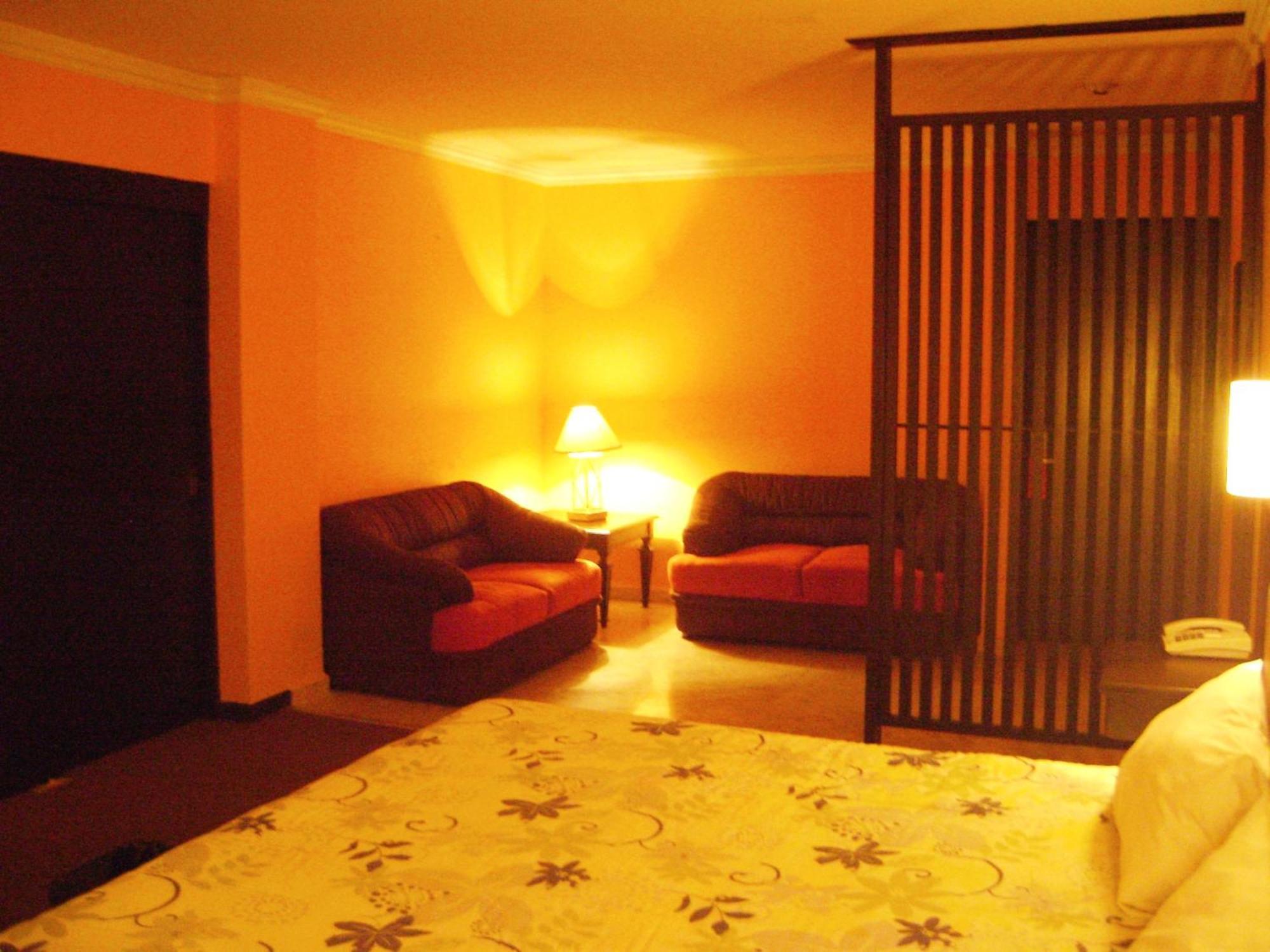 Hotel Le-Gar Monterrey Exterior foto